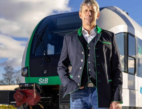 Neue Uniformen für Steiermarkbahn-Mitarbeiter: Modernes Design mit traditionellen Wurzeln